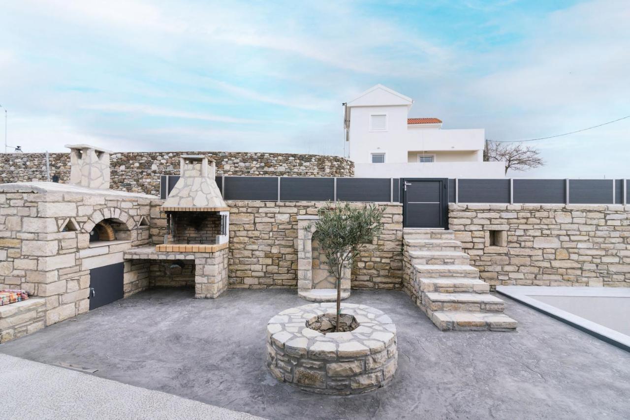 Villa Perahori Sivas ภายนอก รูปภาพ